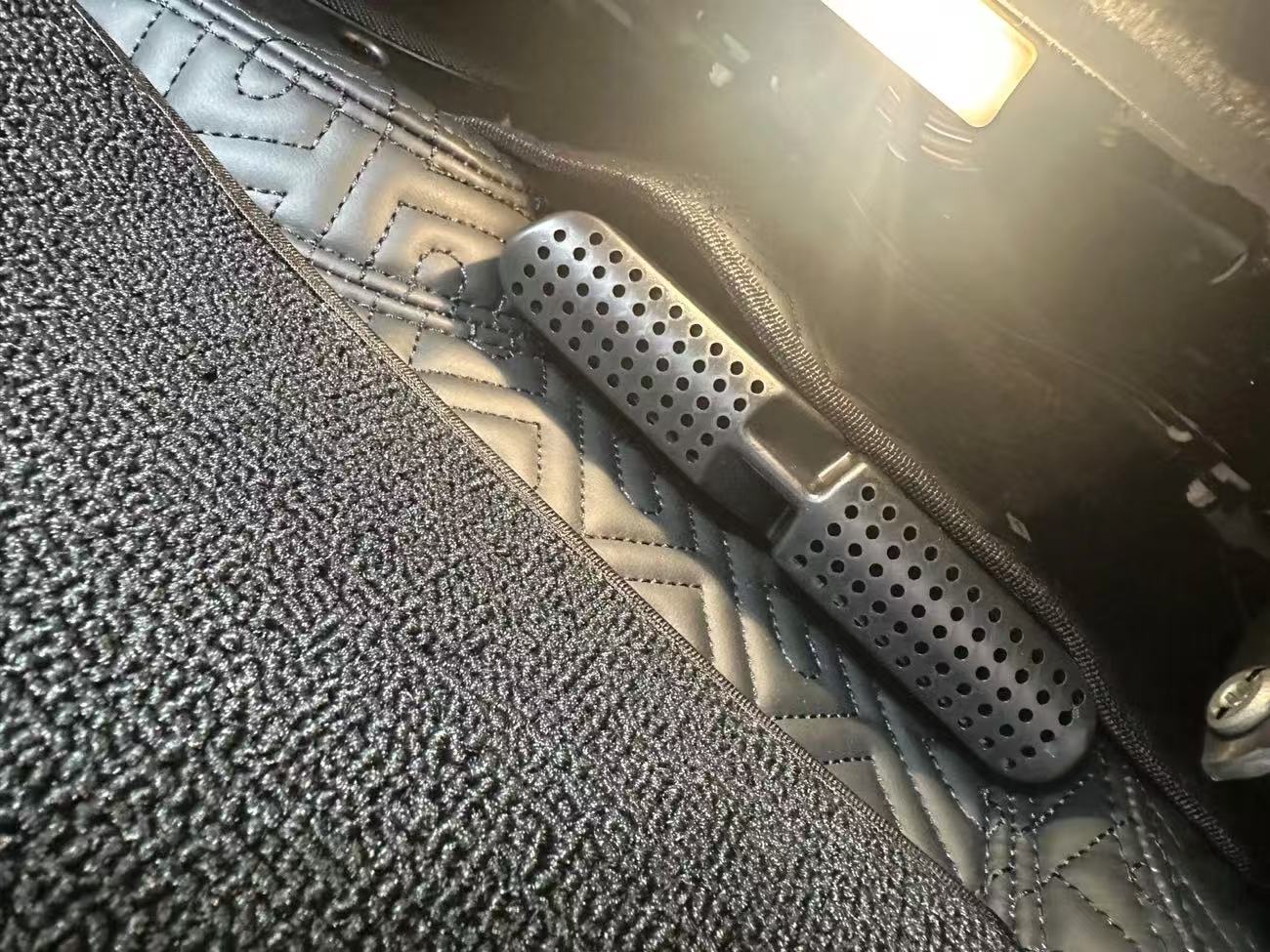 Araba Hava Firar Kapağı Izgara - Car Seat Cover incelemesi ve fiyatı